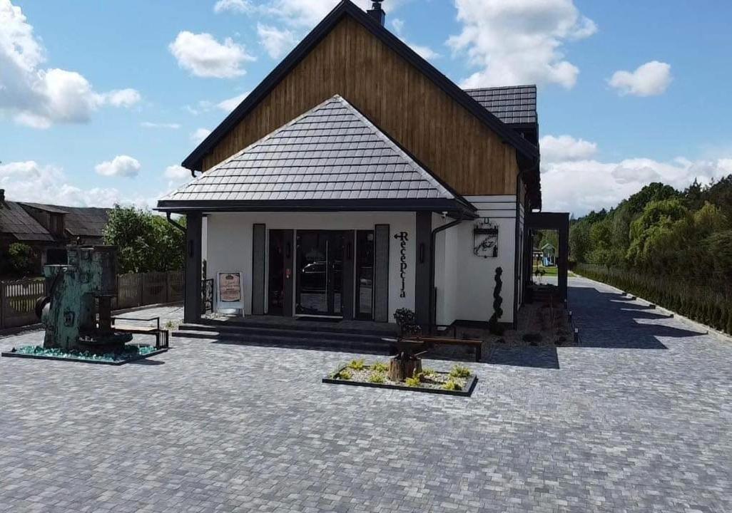 Hotel Stara Kuznia Łuków Exterior foto